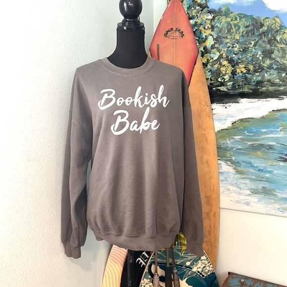 Gildan,Special Order “Bookish Babe”, Gray, Soft & Fleece-Like Inside, Size XL - Picture 1 of 8